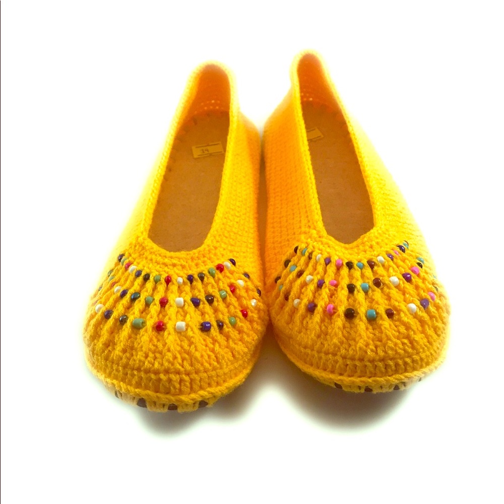 Handmade Knitted Shoes with beads